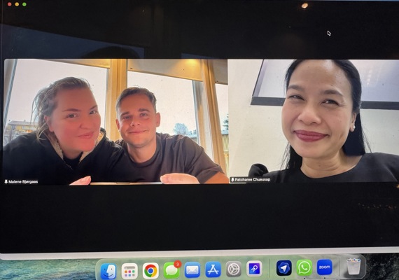 Online-skole fra Norge med læreren vår Patcharee