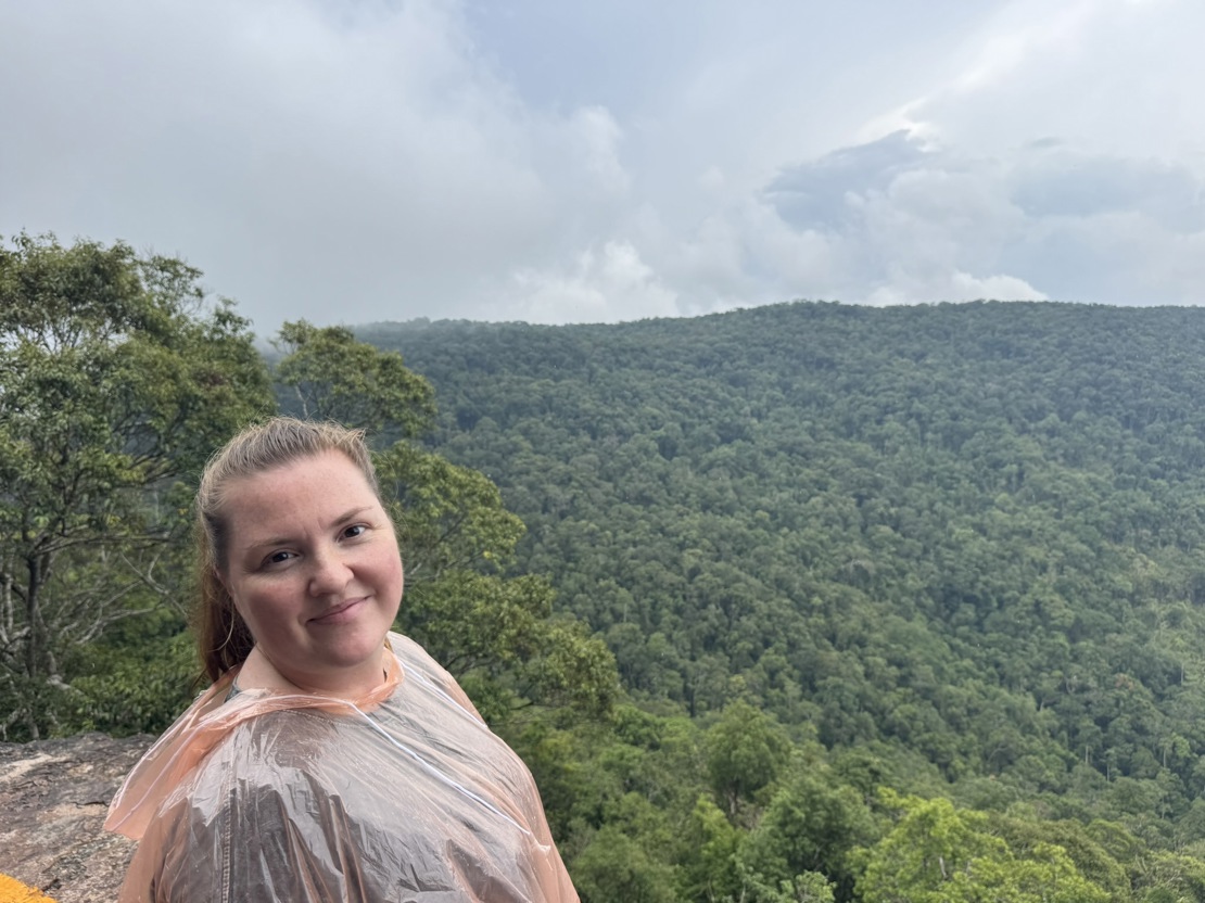 Malene på utsiktspunkt på Khao Yai